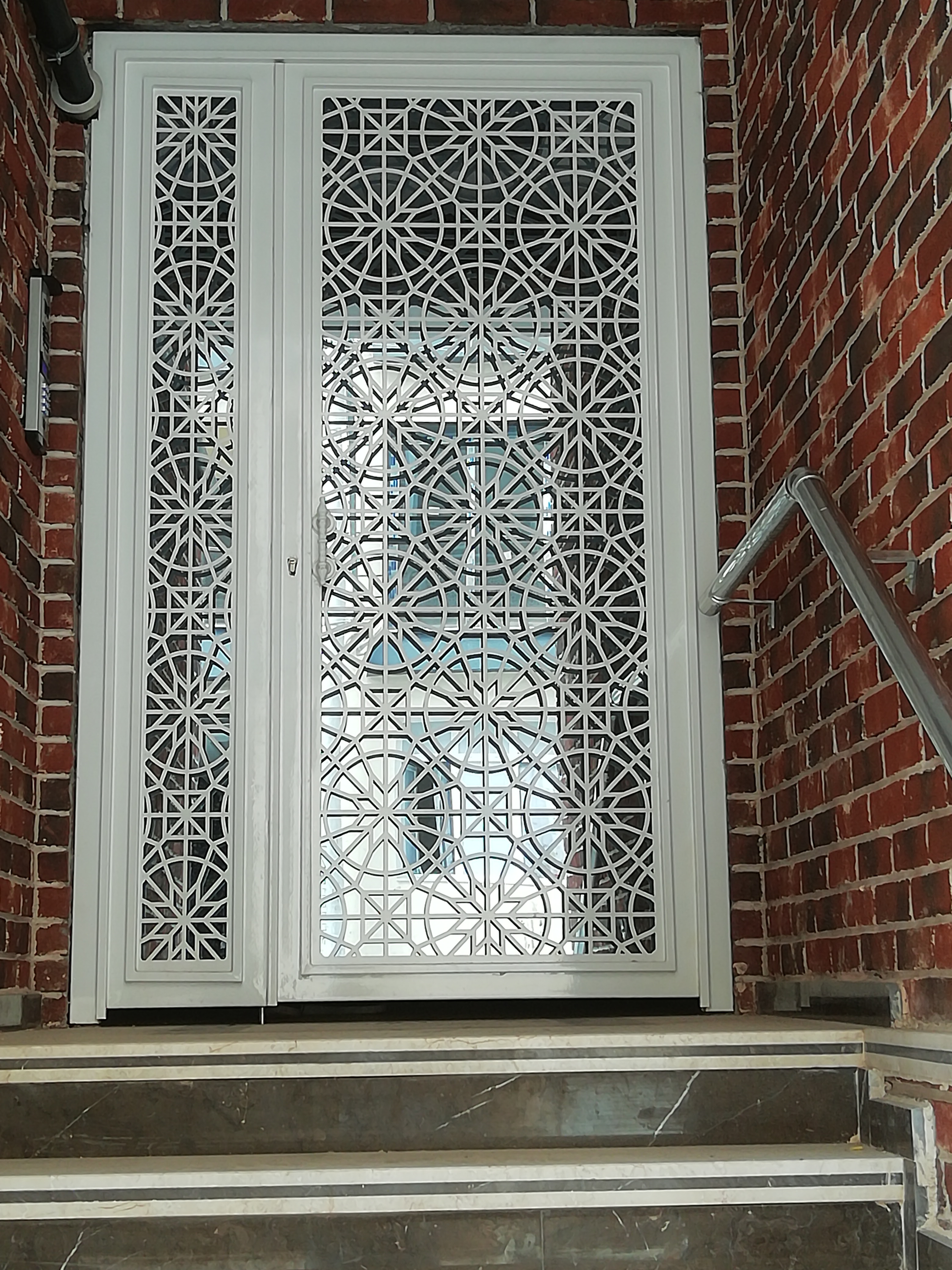 Apartman Kapısı - Apartman Kapisi 17