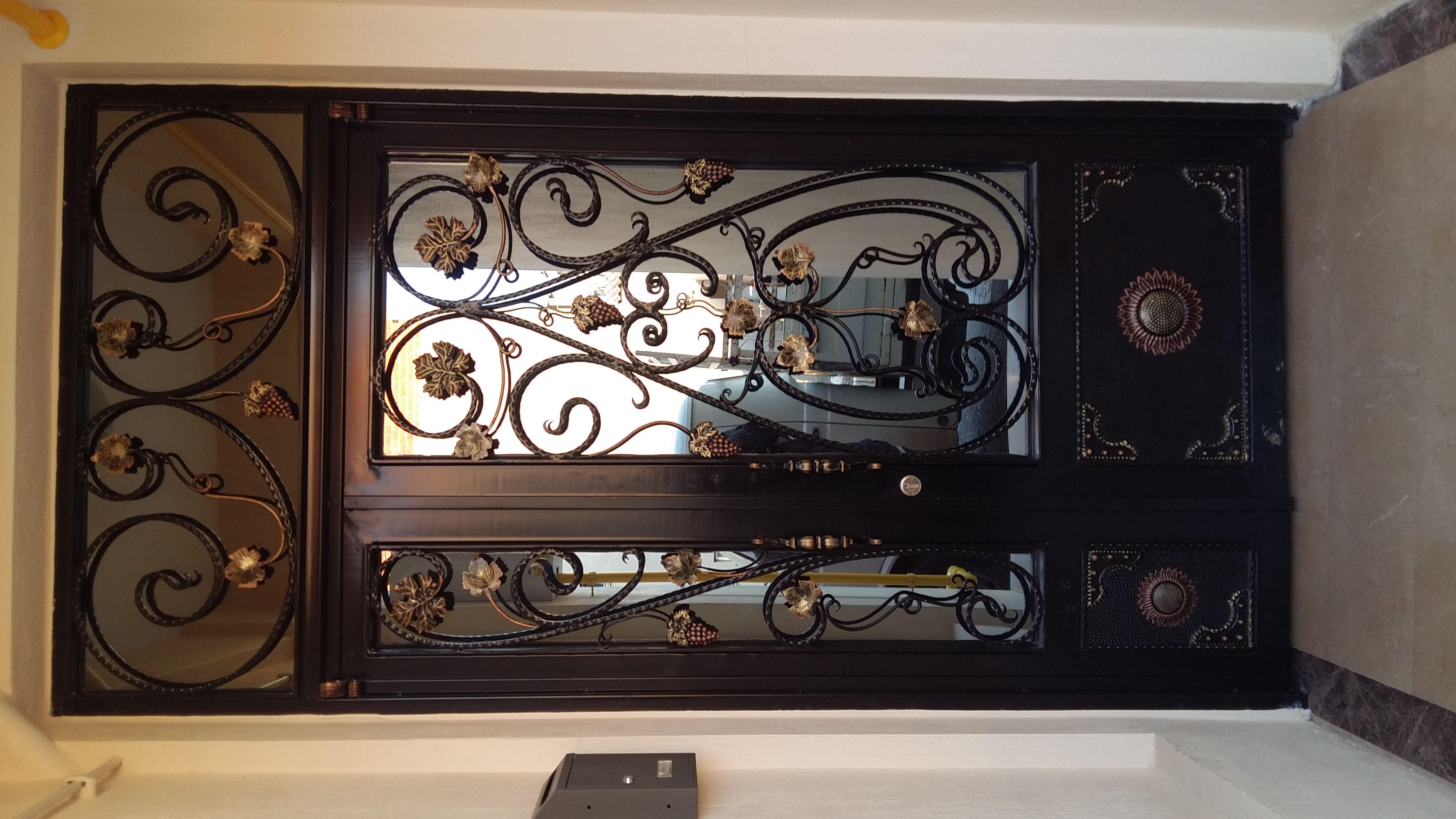 Apartman Kapısı - Apartman Kapisi 28