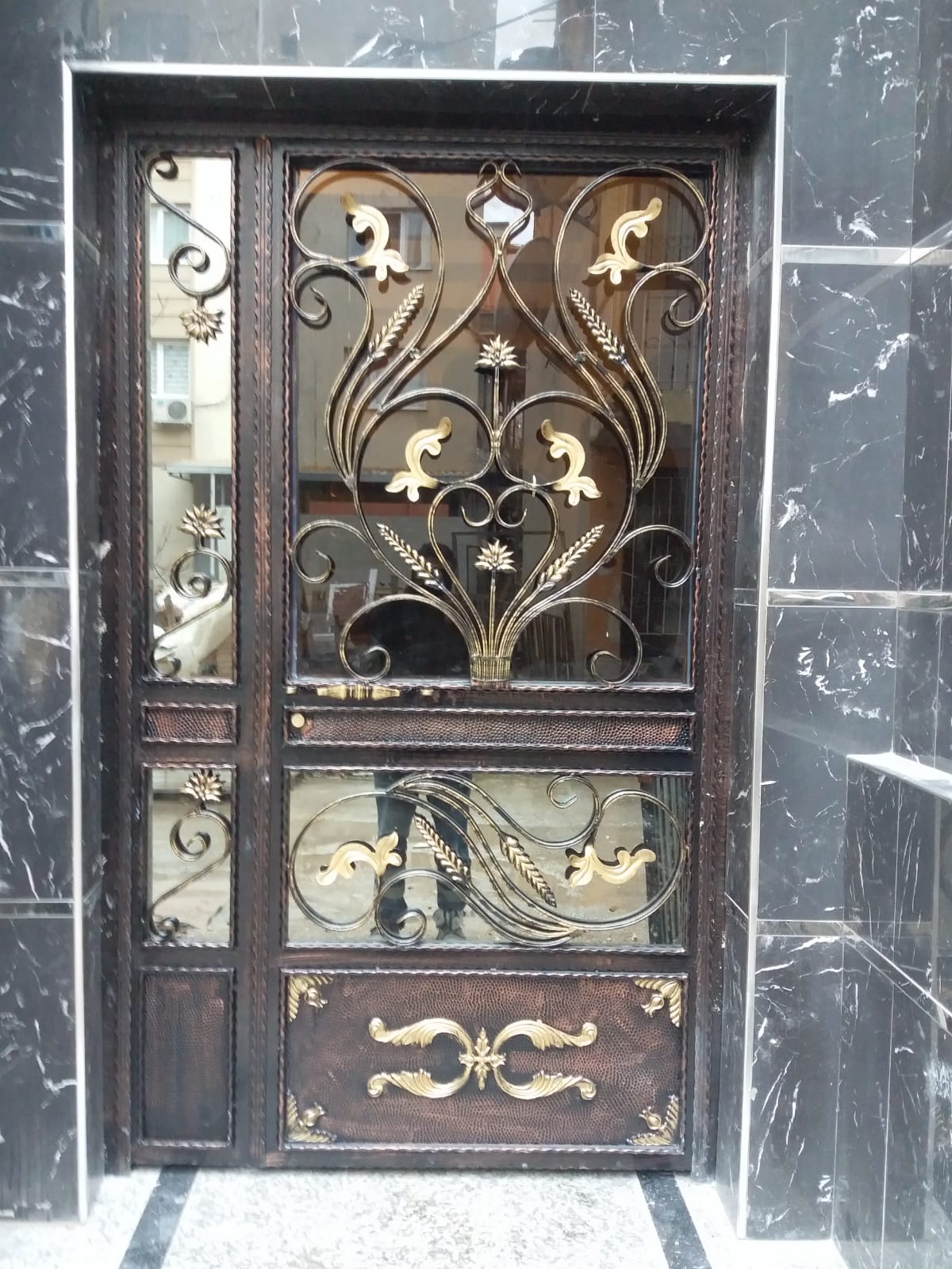 Apartman Kapısı - Apartman Kapisi 37