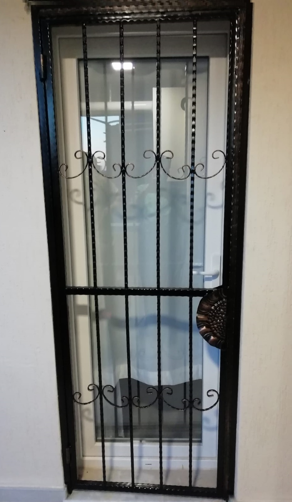 Apartman Kapısı - Apartman Kapisi 48