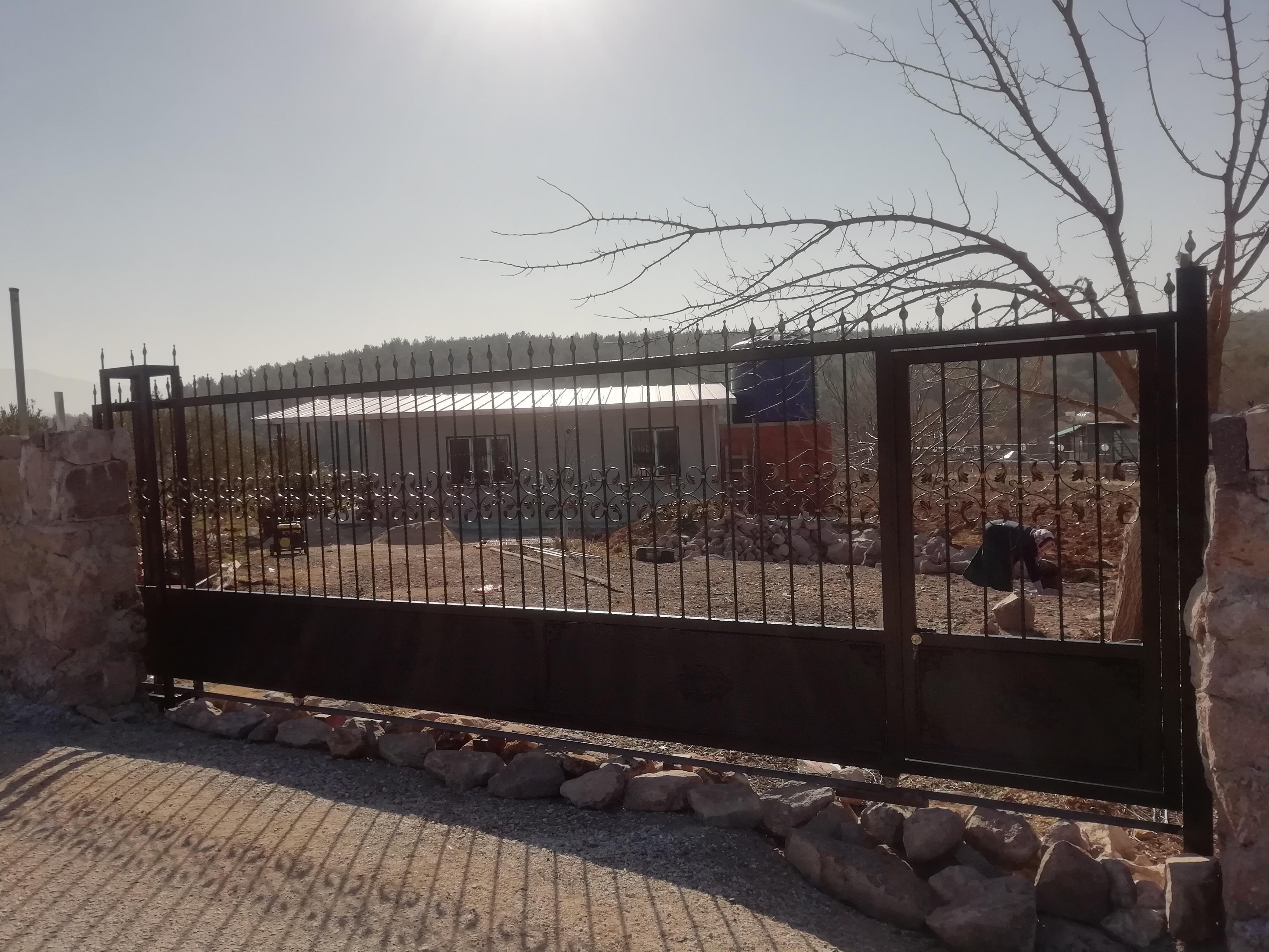 Bahçe Kayar Kapı - Bahce Kayar Kapi 3