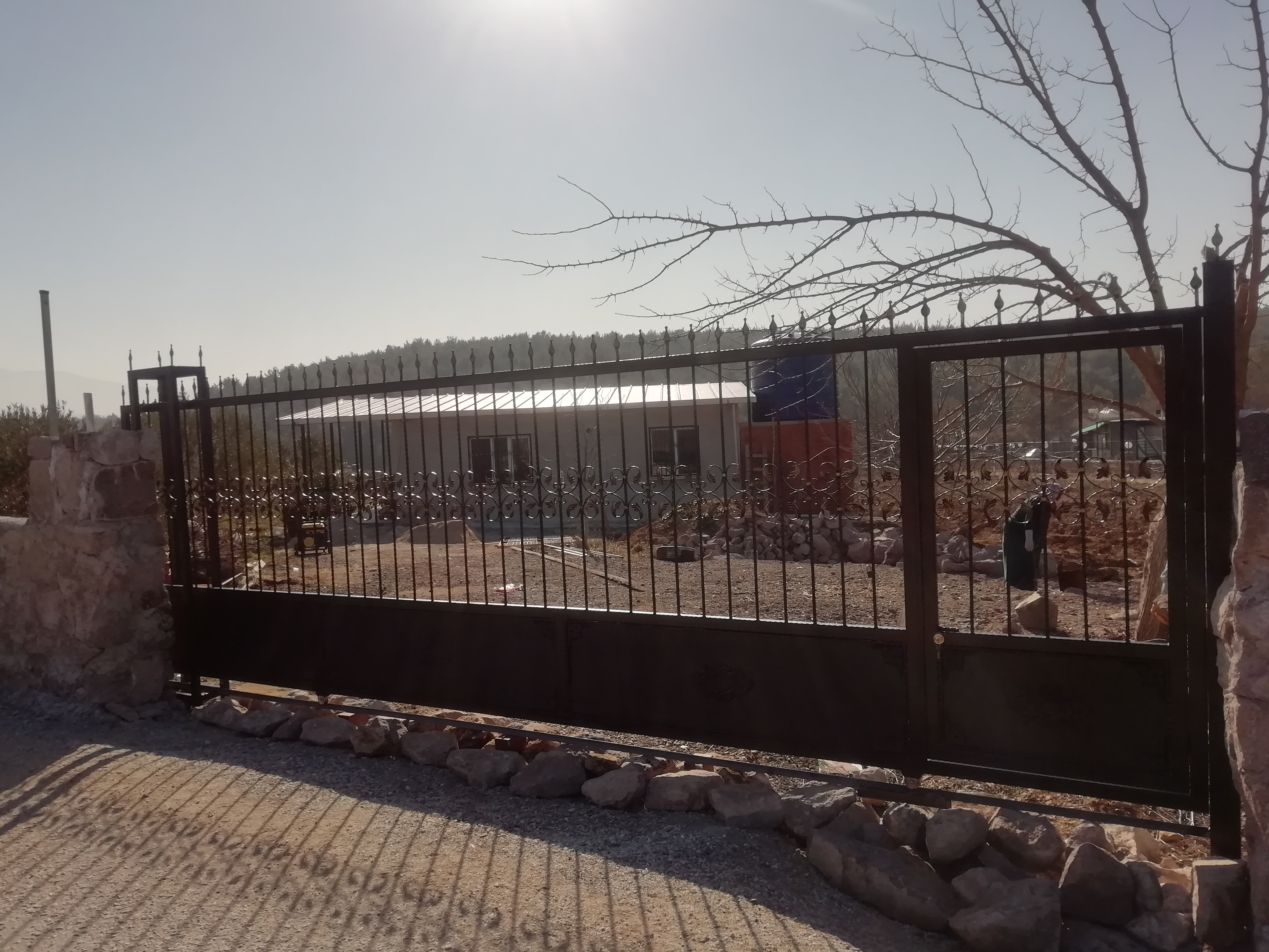 Bahçe Kayar Kapı - Bahce Kayar Kapi 4