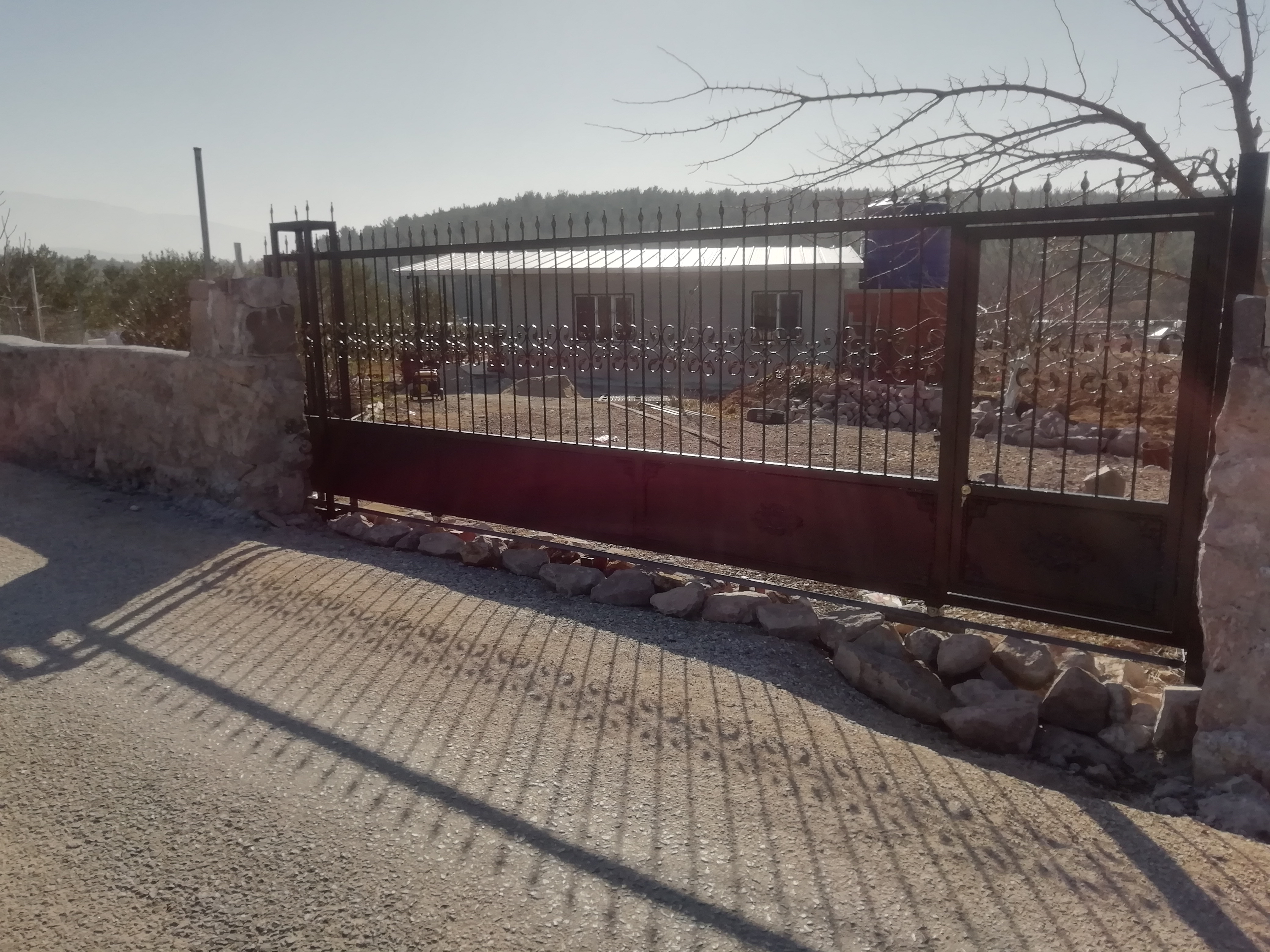 Bahçe Kayar Kapı - Bahce Kayar Kapi 5